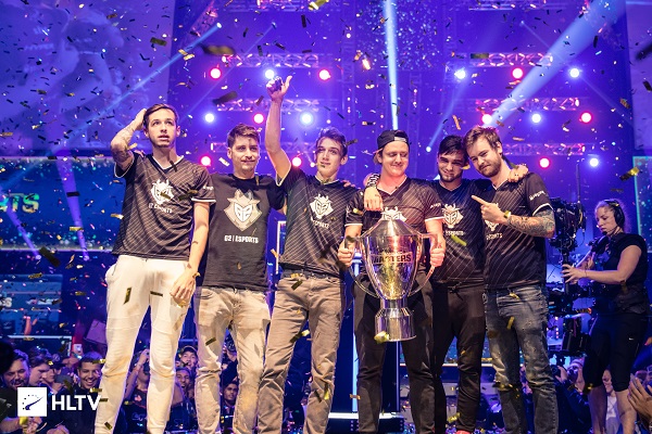 奏滑落与心 奏滑落与心