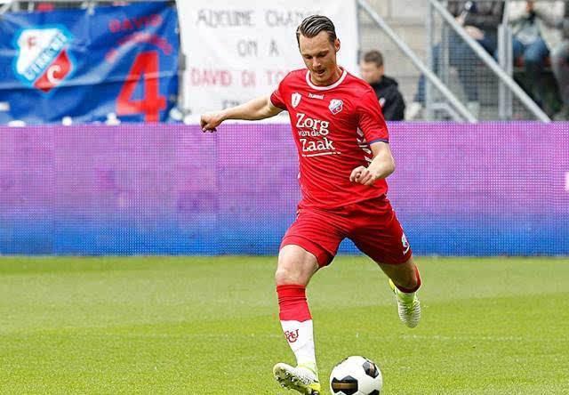 的每个坐席 的每个坐席